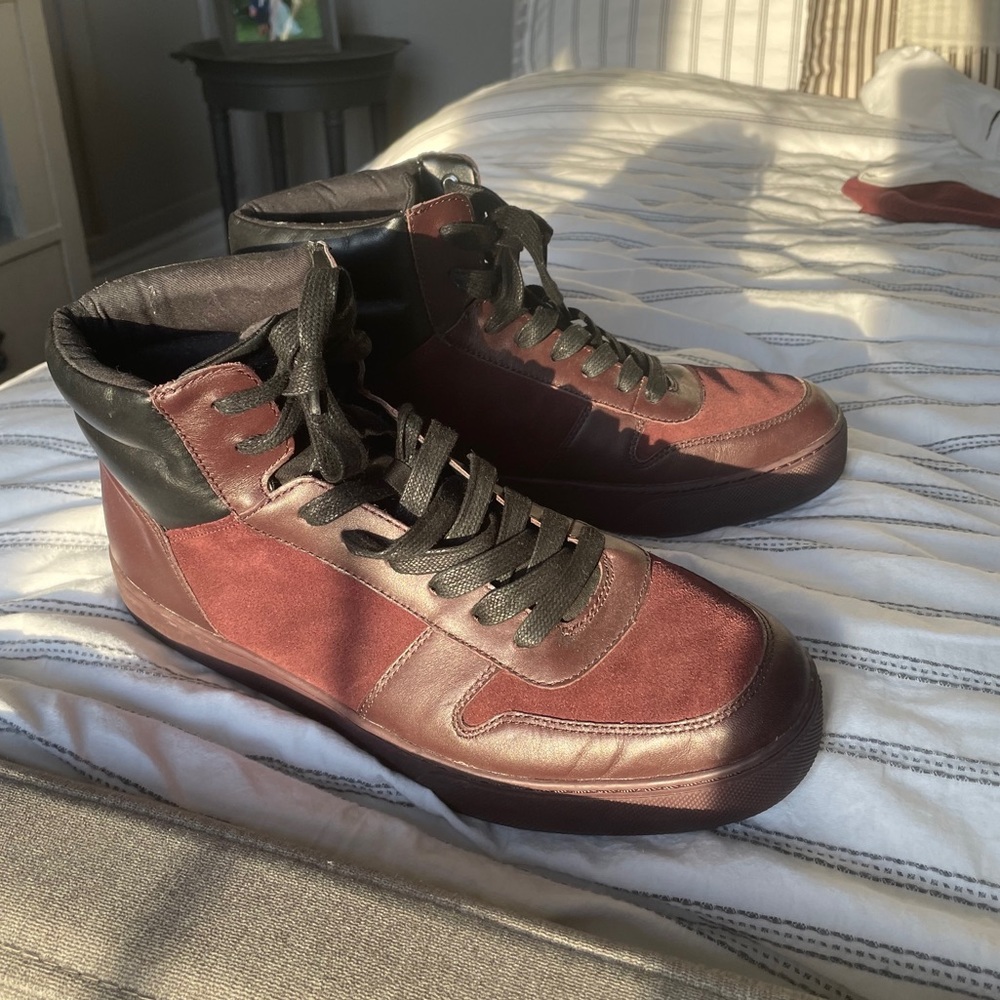 Coach men’s sneakers size 44, 9/10 condition
